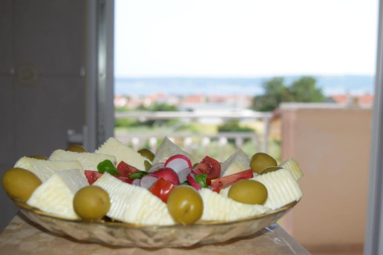 Apartments Marta Kaštel Novi Εξωτερικό φωτογραφία
